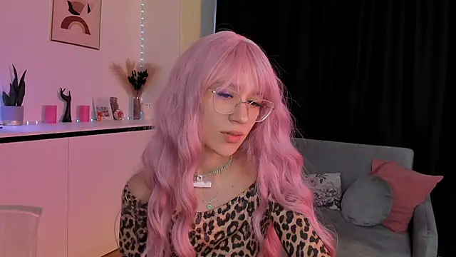 Snapshot of EvaBllake chatting on October 6, 2025, 5:16 am EvaBllake online show from October 6, 2025, 5:16 am