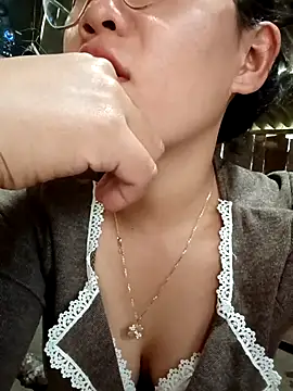 Snapshot of Maimai00 chatting on October 24, 2025, 3:14 am Maimai00 online show from October 24, 2025, 3:14 am