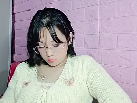 Snapshot of Maimai00 chatting on November 15, 2025, 12:23 pm Maimai00 online show from November 15, 2025, 12:23 pm