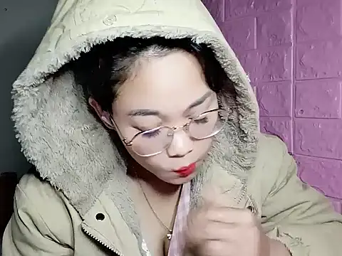 Snapshot of Maimai00 chatting on November 21, 2025, 5:55 pm Maimai00 online show from November 21, 2025, 5:55 pm