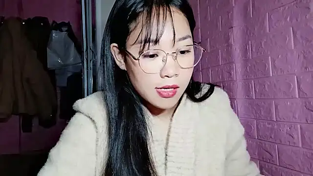 Snapshot of Maimai00 chatting on November 27, 2025, 2:02 am Maimai00 online show from November 27, 2025, 2:02 am