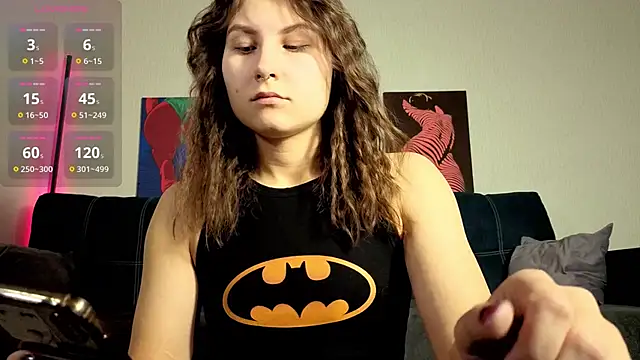 TrixiBell online show from November 5, 2025, 4:34 am