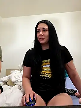 Snapshot of SaraViss20 chatting on January 19, 2026, 9:46 am SaraViss20 online show from January 19, 2026, 9:46 am