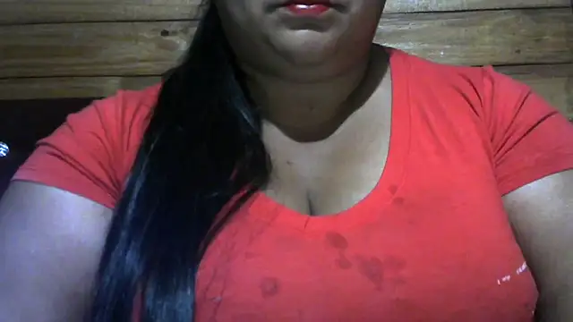 MARRENTINHA34 online show from April 8, 2026, 10:43 pm