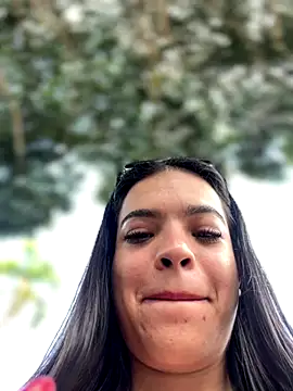 Snapshot of JuanitaMore01 chatting on September 10, 2025, 2:50 pm JuanitaMore01 online show from September 10, 2025, 2:50 pm