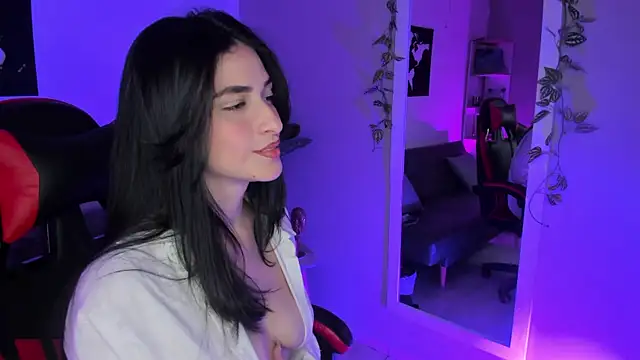 ZoeValencia1 online show from September 21, 2025, 3:46 pm