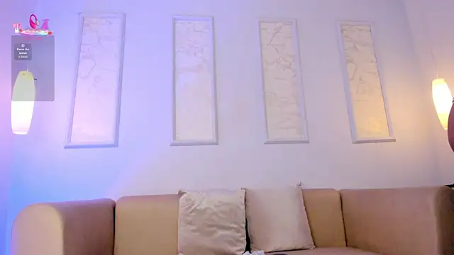 Snapshot of Saraakushh chatting on November 6, 2025, 12:28 pm Saraakushh online show from November 6, 2025, 12:28 pm