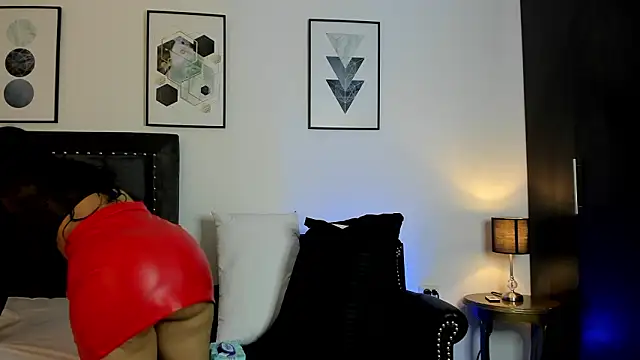 Snapshot of Saraakushh chatting on March 2, 2026, 12:23 pm Saraakushh online show from March 2, 2026, 12:23 pm