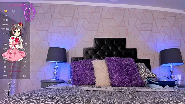 Emely florence  online show from September 28, 2025, 1:33 am