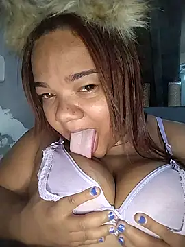 Snapshot of melcarioca1111 chatting on February 3, 2026, 3:26 am melcarioca1111 online show from February 3, 2026, 3:26 am