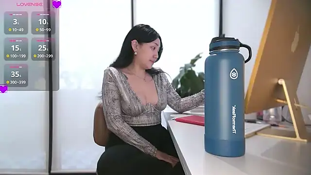 Snapshot of yuzhara chatting on September 9, 2025, 3:11 pm yuzhara online show from September 9, 2025, 3:11 pm