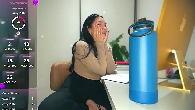 Snapshot of yuzhara chatting on September 11, 2025, 3:28 am yuzhara online show from September 11, 2025, 3:28 am