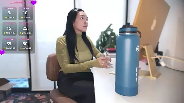 Snapshot of yuzhara chatting on September 19, 2025, 3:13 pm yuzhara online show from September 19, 2025, 3:13 pm