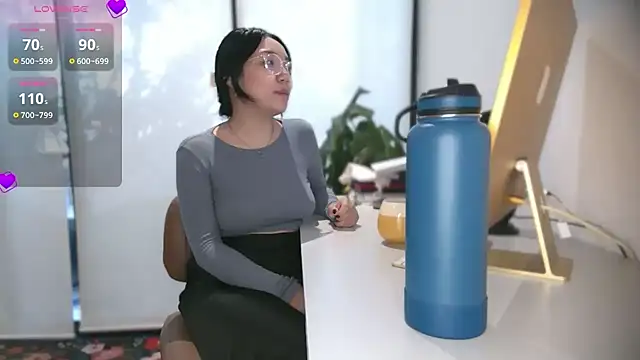 Snapshot of yuzhara chatting on October 7, 2025, 2:14 pm yuzhara online show from October 7, 2025, 2:14 pm