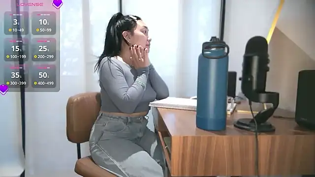 Snapshot of yuzhara chatting on October 22, 2025, 1:44 pm yuzhara online show from October 22, 2025, 1:44 pm