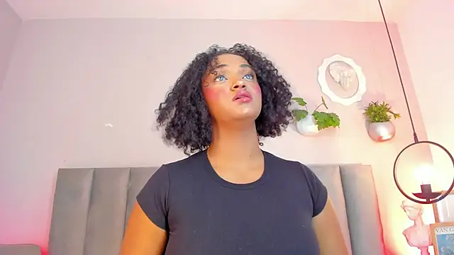 Tina curly online show from May 25, 2026, 2:56 pm