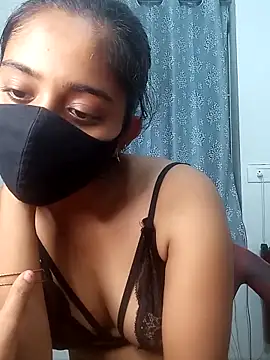 shrutee12 online show from October 11, 2025, 5:22 pm