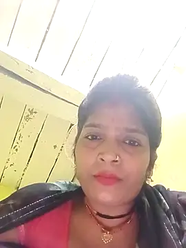 Snapshot of Samiya-143 chatting on October 13, 2025, 2:39 pm Samiya-143 online show from October 13, 2025, 2:39 pm