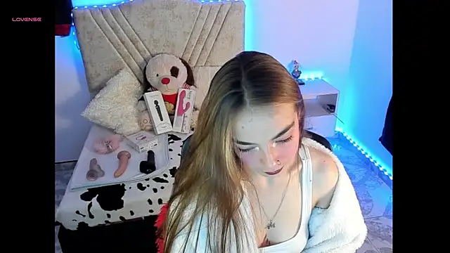 Mia Victoria22 online show from April 9, 2026, 3:06 am