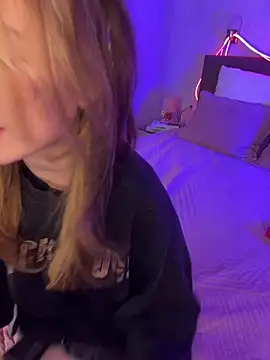 Marryme- online show from March 27, 2026, 1:55 pm