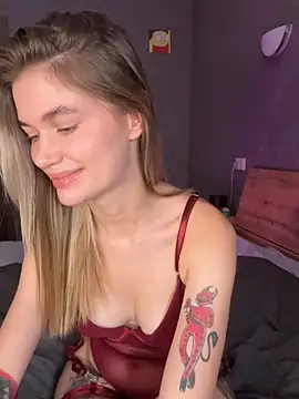 Snapshot of TechnooBabyy chatting on September 24, 2025, 4:54 pm TechnooBabyy online show from September 24, 2025, 4:54 pm