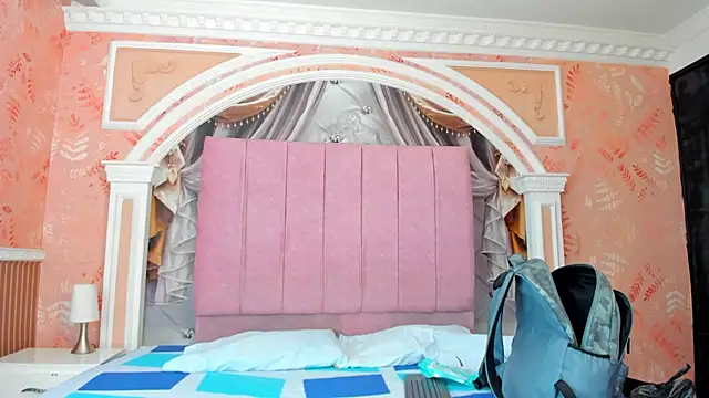 magnus serket online show from November 10, 2025, 3:11 pm