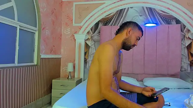 magnus serket online show from February 13, 2026, 11:39 am