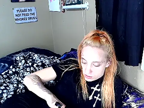 flavi1996 online show from September 14, 2025, 4:55 am