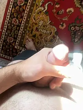 louaisex online show from November 4, 2025, 7:18 am