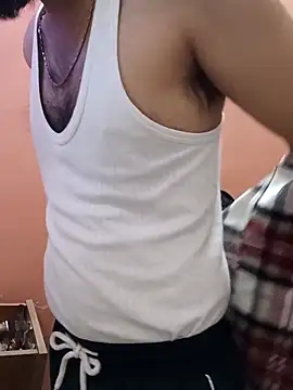 Snapshot of lust_lovee chatting on November 29, 2025, 5:38 pm lust lovee online show from November 29, 2025, 5:38 pm