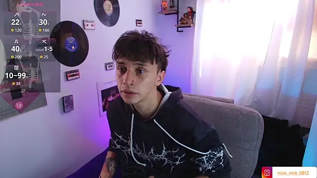 Snapshot of Nick_Bangover_ chatting on October 10, 2025, 6:07 pm Nick Bangover online show from October 10, 2025, 6:07 pm