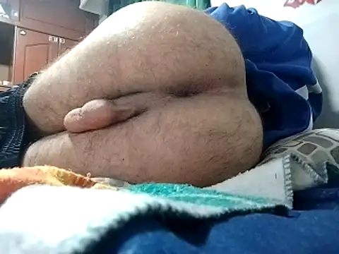 santiidamm online show from April 23, 2026, 7:52 am