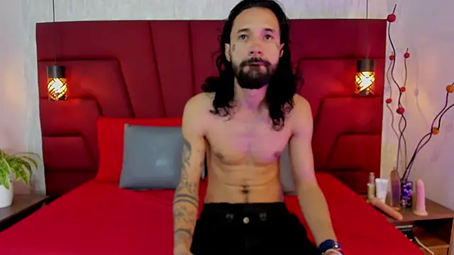 Hisoka 011 online show from September 13, 2025, 12:05 pm