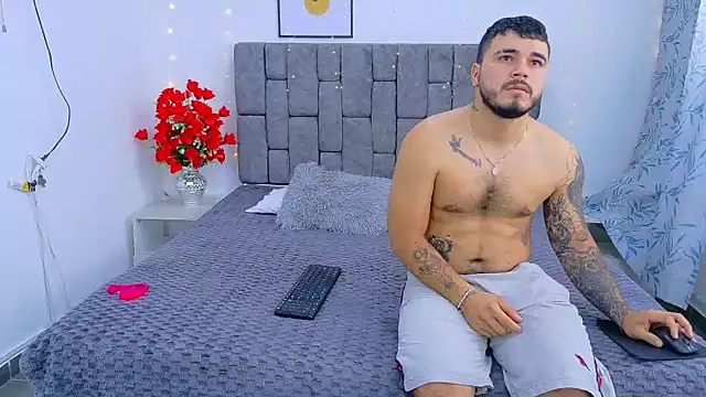 Soffia Konig  online show from February 10, 2026, 7:51 pm