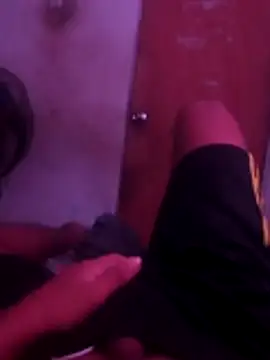 PhlegmySewerage online show from December 4, 2025, 8:17 pm