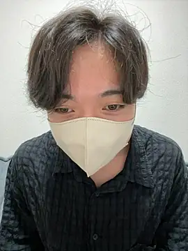 Yuma0718 online show from October 17, 2025, 11:02 am