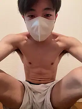 Yuma0718 online show from February 28, 2026, 2:45 am