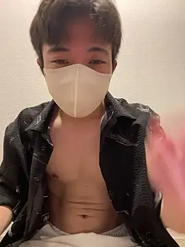 Yuma0718 online show from June 24, 2026, 12:59 pm