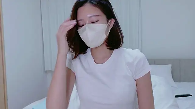 riko oxo online show from April 16, 2026, 12:28 pm