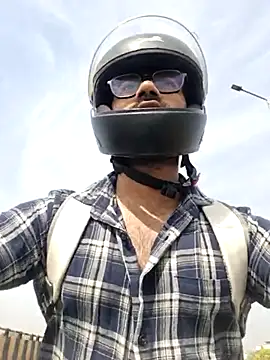 YoursThickDick online show from March 14, 2026, 4:51 am