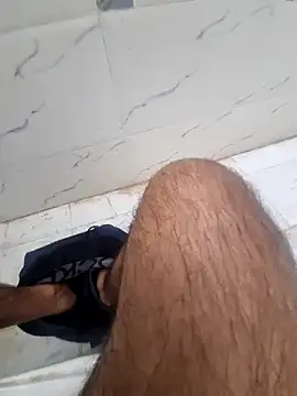 YoursThickDick online show from April 18, 2026, 5:22 am