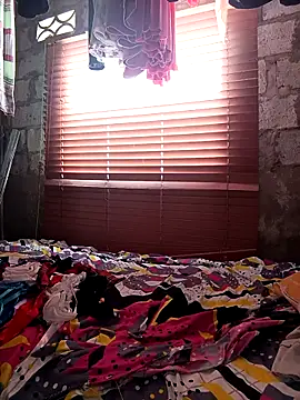 Snapshot of Aley_2025 chatting on November 20, 2025, 4:07 pm Aley 2025 online show from November 20, 2025, 4:07 pm