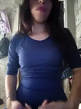 Snapshot of Aley_2025 chatting on November 21, 2025, 3:11 pm Aley 2025 online show from November 21, 2025, 3:11 pm