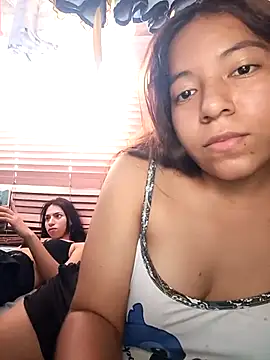 Snapshot of Aley_2025 chatting on December 3, 2025, 3:32 pm Aley 2025 online show from December 3, 2025, 3:32 pm