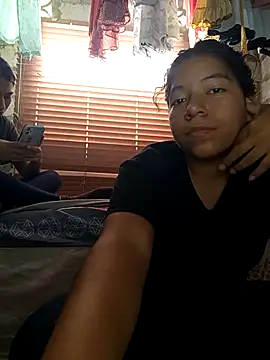 Snapshot of Aley_2025 chatting on December 4, 2025, 4:38 pm Aley 2025 online show from December 4, 2025, 4:38 pm