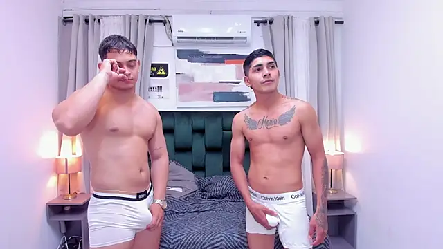 Snapshot of Wallen_World chatting on October 30, 2025, 2:13 am Wallen World online show from October 30, 2025, 2:13 am