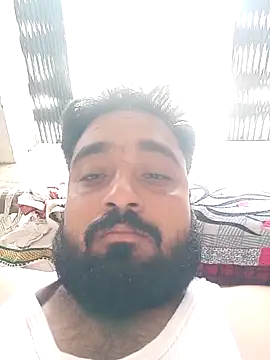 Raju fuckerr online show from October 5, 2025, 6:45 am