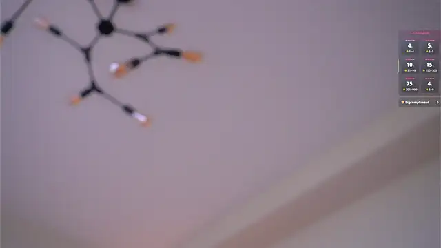 Snapshot of EdytAmber chatting on September 16, 2025, 4:35 am EdytAmber online show from September 16, 2025, 4:35 am