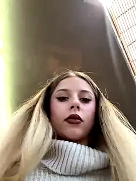 BabyAnais online show from October 16, 2025, 1:23 pm