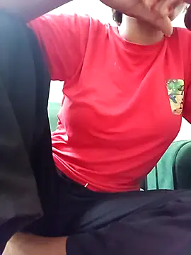 Snapshot of kissujaan chatting on September 24, 2025, 6:22 pm kissujaan online show from September 24, 2025, 6:22 pm